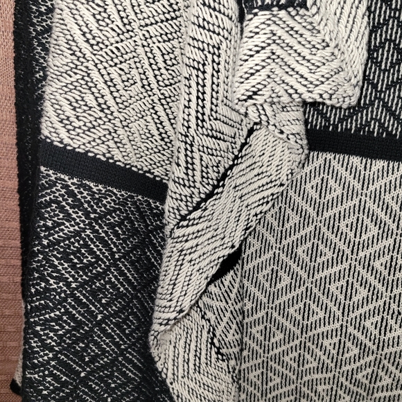 Lucky Brand Grey Black and White Oversized Sweater Cardigan - Picture 2 of 7